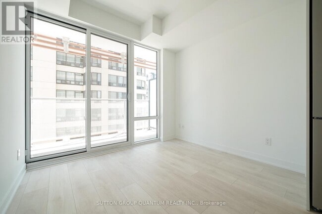 Building Photo - 18 Maitland Terrace