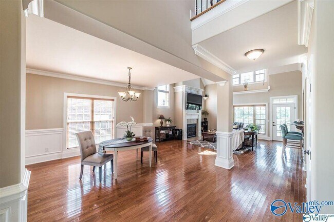 Building Photo - 25852 Summerwood Dr