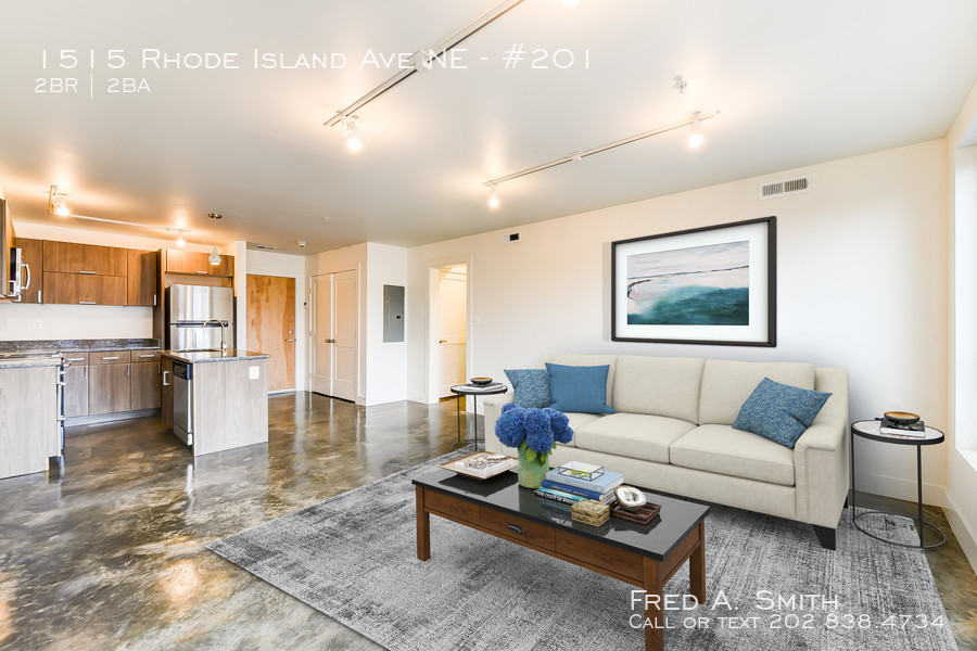 Primary Photo - 1515 Rhode Island Ave NE