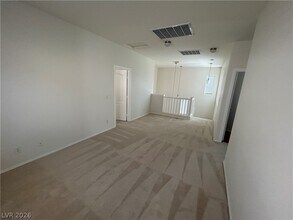 Building Photo - 10646 Allegrini Dr