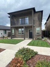 Building Photo - 3483 E Eaton Rd