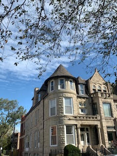 Primary Photo - 4235 S King Dr