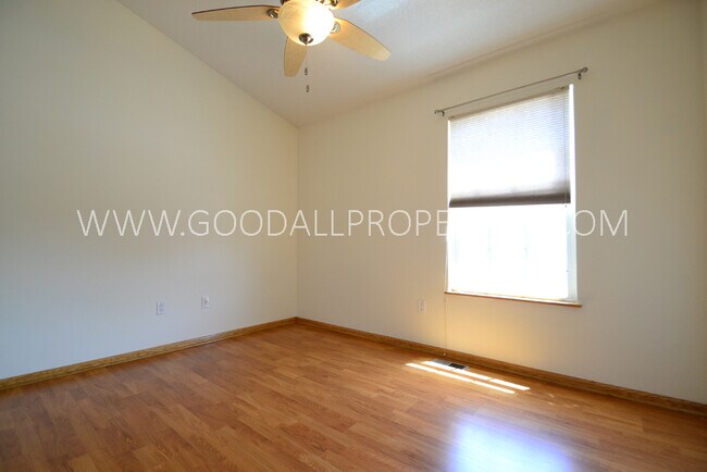 Foto del edificio - Must See this Beautiful 2 Bedroom, 2 Bath ...