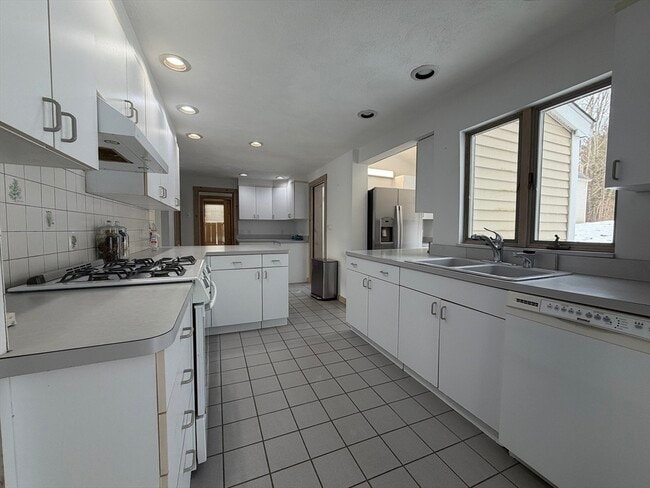 Foto del edificio - 12 Community Way