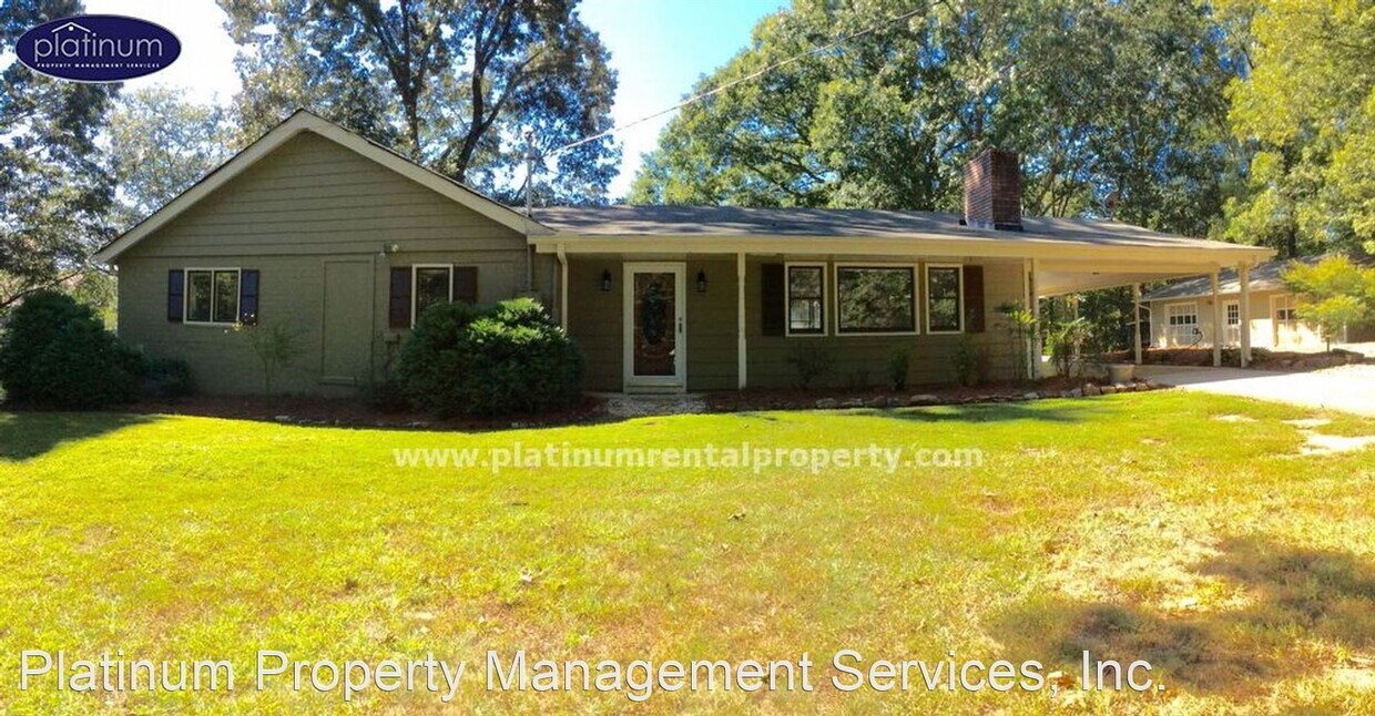 Primary Photo - 3 br, 2 bath House - 62 Julian Farm Road