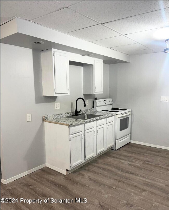 Foto del edificio - 316-316 W Market St
