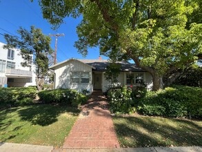 Building Photo - 4732 Katherine Ave