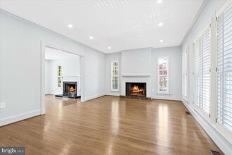 Building Photo - 1626 Foxhall Rd NW