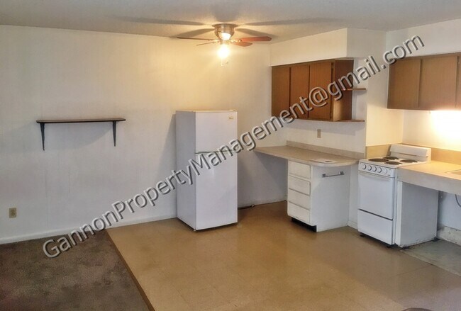 Foto del edificio - 4480 N Viewpoint Dr