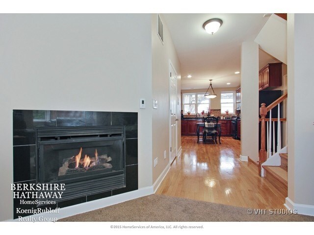 Building Photo - 26 E 14th Pl