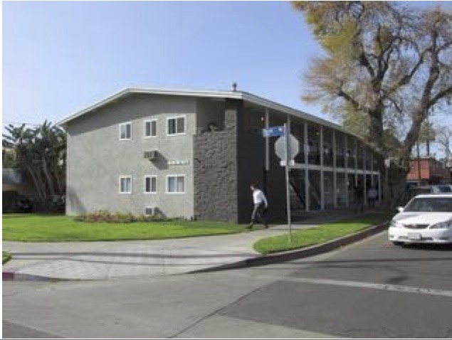Building Photo - 7357 Variel Ave