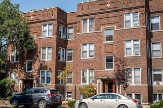 Building Photo - 1468 W Argyle St