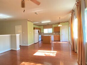 Building Photo - 5843 Sonoma Ridge