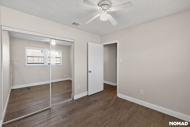 Foto del edificio - 7203 Timbercreek Dr