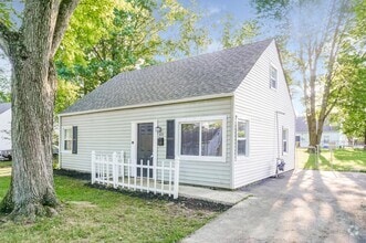 Building Photo - 890 Bucknell Rd