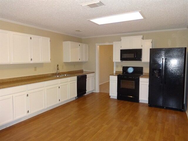 Building Photo - 15427 Corian Creek Drive