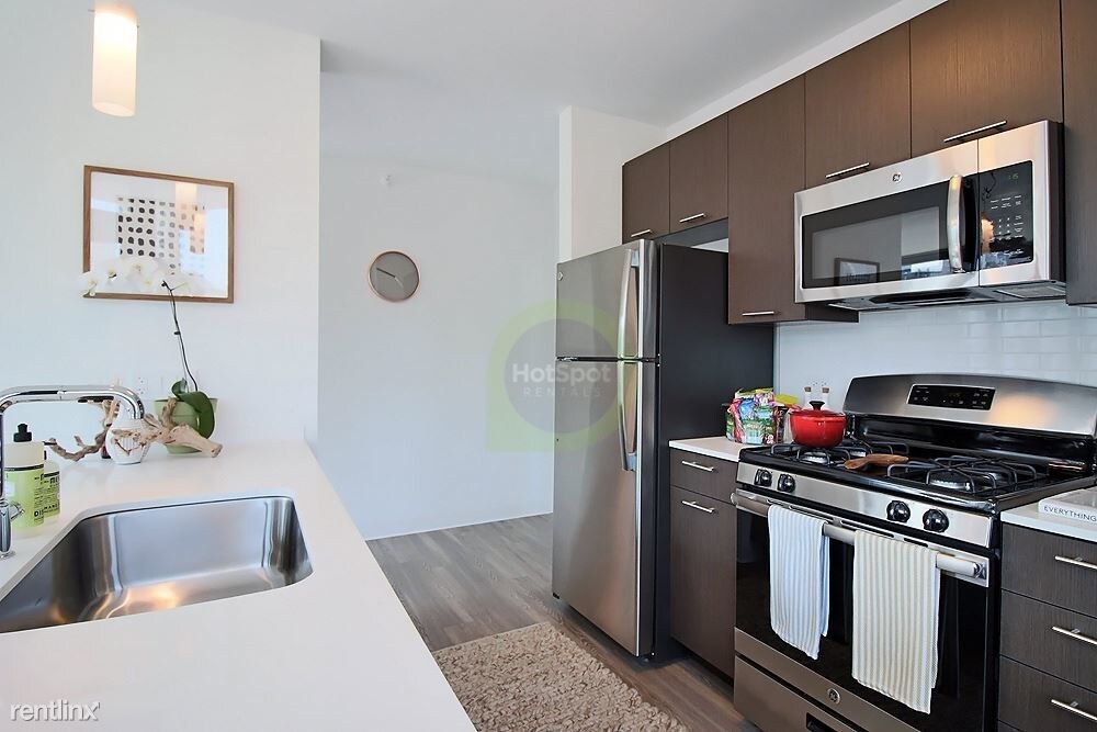 Foto principal - 637 N Wells St