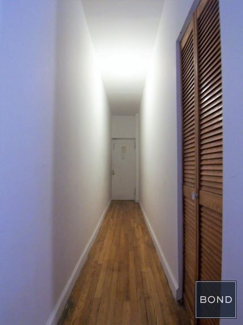 Foto del edificio - 307 E 77th St