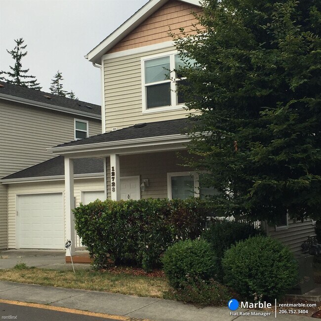 Foto del edificio - 3 br, 3 bath Townhome - 12728 15th Avenue ...