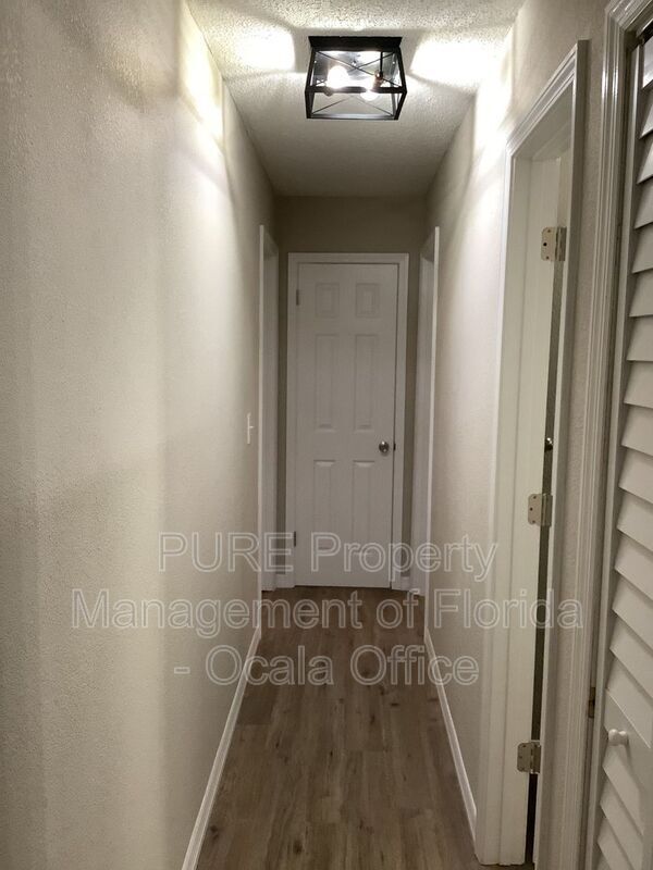 Building Photo - 5565 NW 63rd Pl