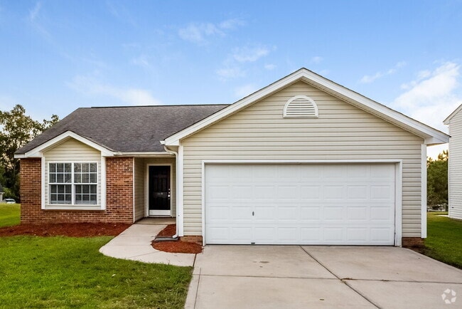 Building Photo - 2852 Longspur Dr