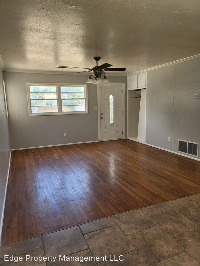 4 br, 1.5 bath House 5130 Crockett St House Rental in Amarillo, TX