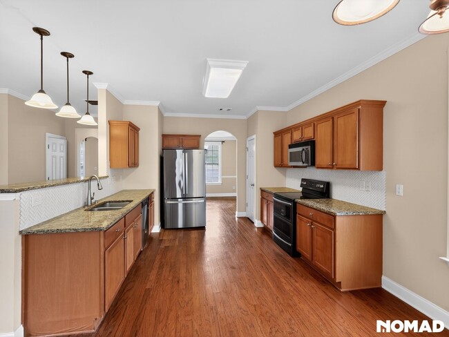 Building Photo - 1118 Westchase Cove SW