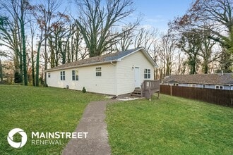 Building Photo - 107 S Walker Ln