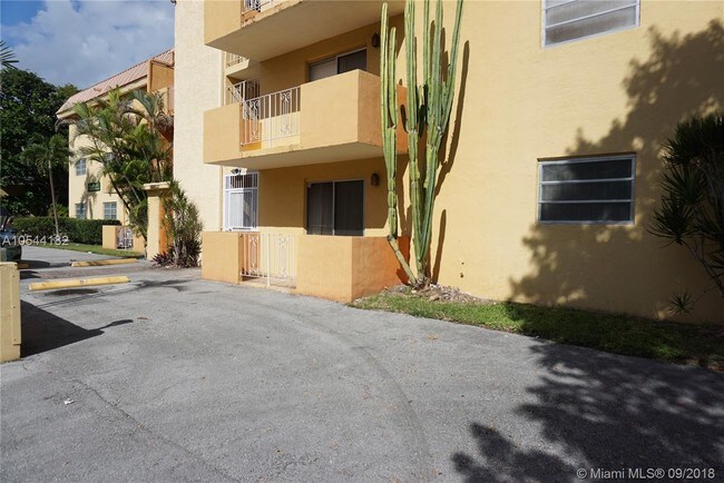 Foto del edificio - 7500 SW 59th Ave