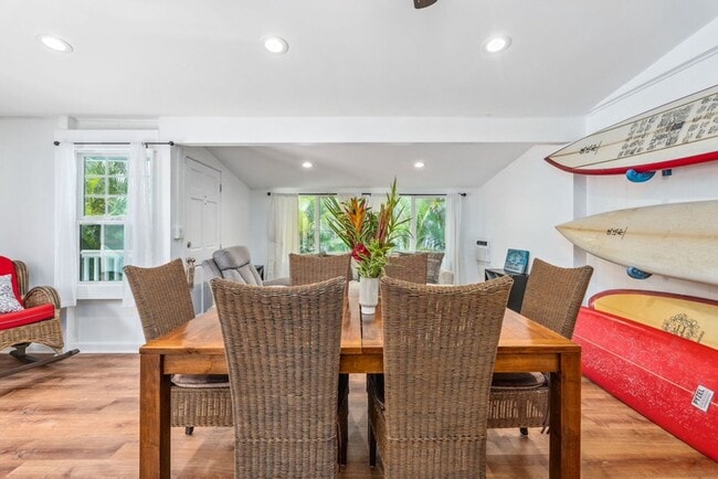Building Photo - Ke Iki Beach Villa by Gather | Cozy Haleiwa Stay Near Top Surf Spots