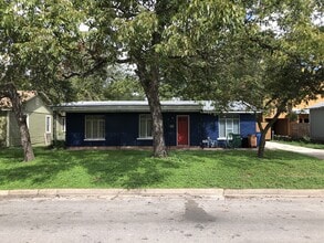 Building Photo - 1206 W 51st St