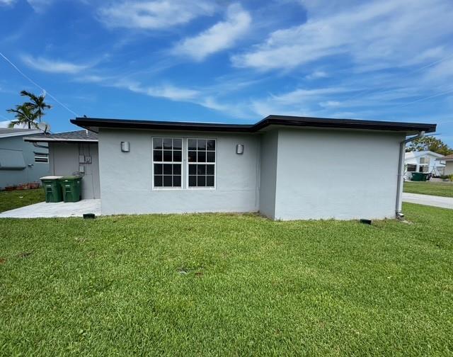 Foto del edificio - 4901 NW 27th Ave