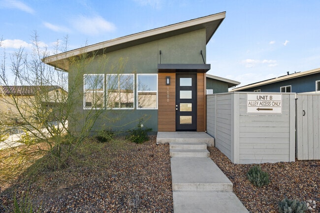Building Photo - 1674 Thea Ave