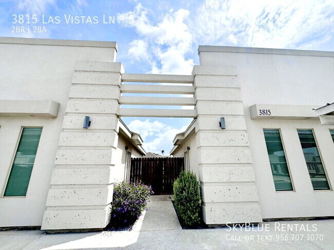 Foto del edificio - 3815 Las Vistas Ln