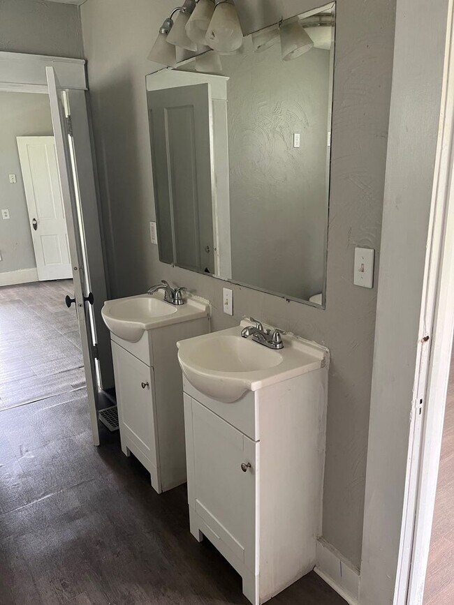 Foto del edificio - Spacious 3-Bedroom Rental in Mt. Vernon!