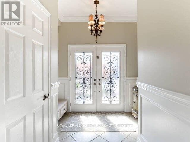 Building Photo - 275 Lauderdale Dr