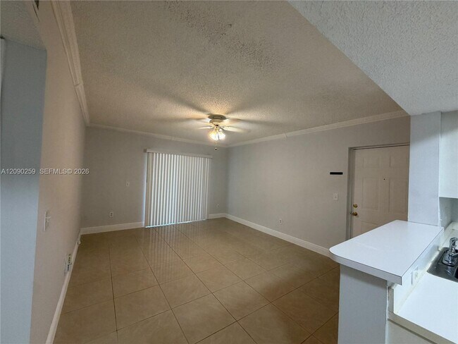 Foto del edificio - 5610 NW 61st St