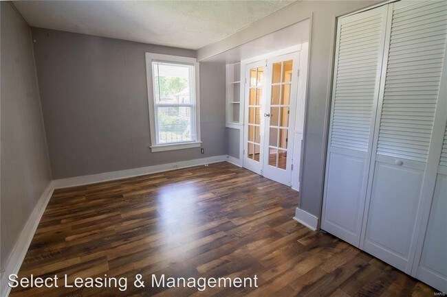 Building Photo - 3 br, 2 bath House - 6541 Etzel
