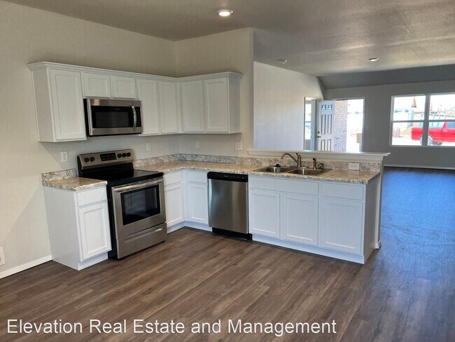 Building Photo - 4 br, 2 bath House - 2805 N Will Street