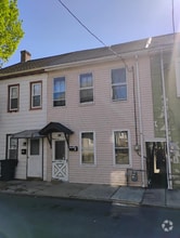 Building Photo - 460 New St