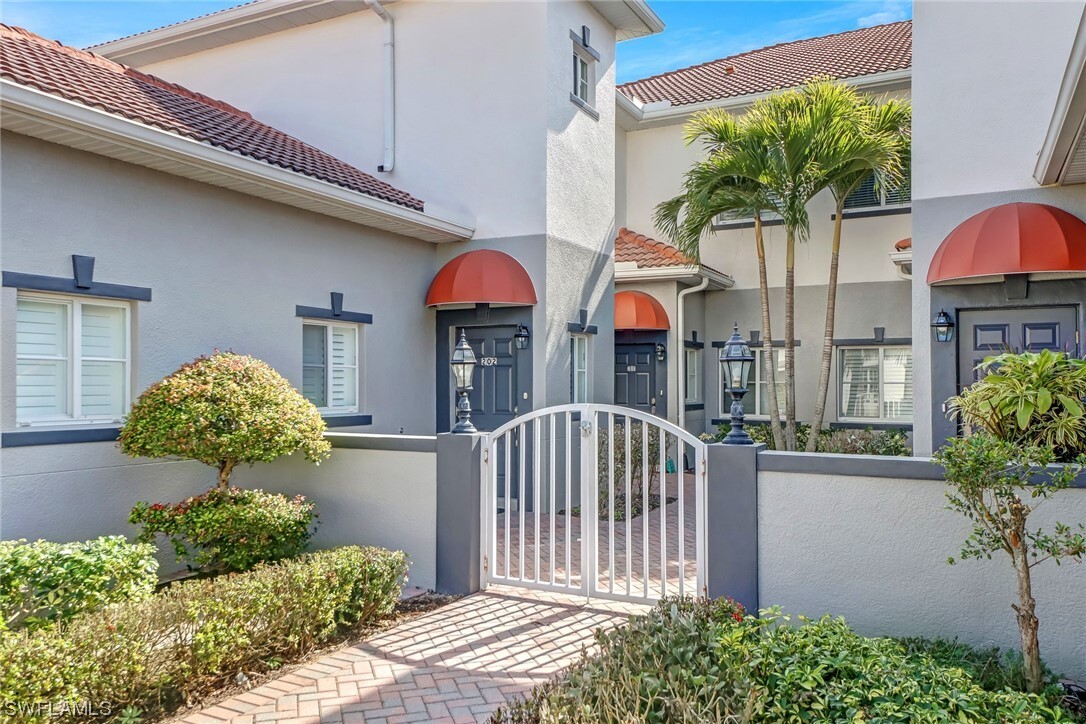 Primary Photo - 12091 Santaluz Dr