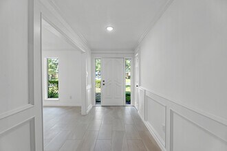 Building Photo - 8011 Liberty Elm Ct
