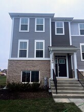 Building Photo - 14940 Dyer Ln