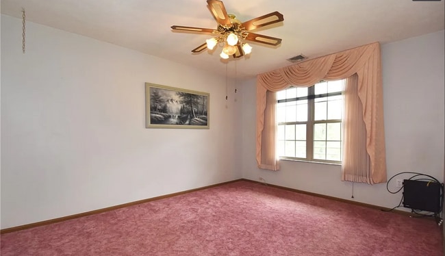 Building Photo - 1408 Greenbriar Ct