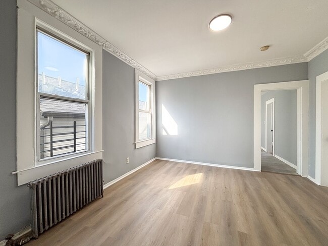 Building Photo - 478 S 15th St