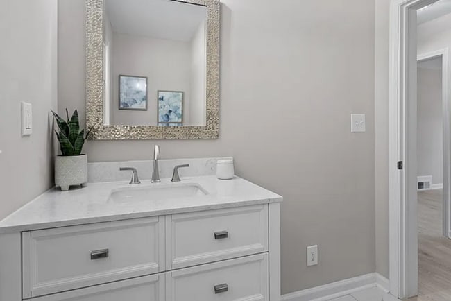 Building Photo - Build Equity While Leasing - Lease and Own...
