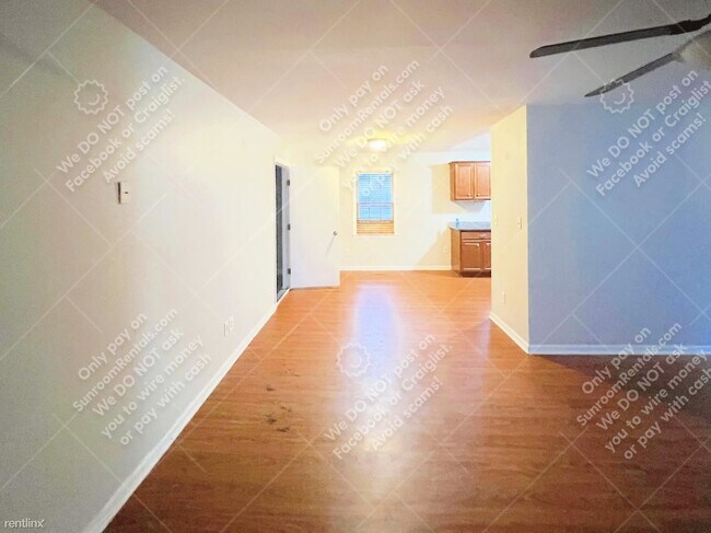 Building Photo - 4 br, 2 bath House - 125 Tiffany Ln