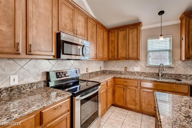 Building Photo - 4 br, 2 bath House - 115 Inman Dr UNIT