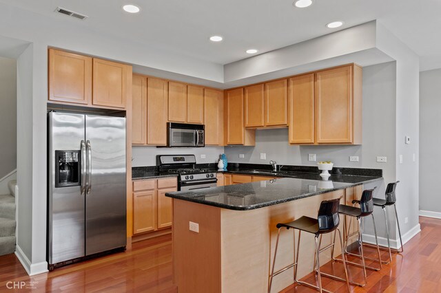 Foto del edificio - 2207 N Western Ave