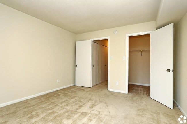 Bedroom - Cortland on South Eads